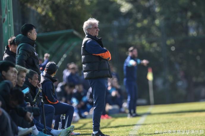 皇冠体育app下载-足球报：云南玉昆将在24日和朝鲜国家队热身